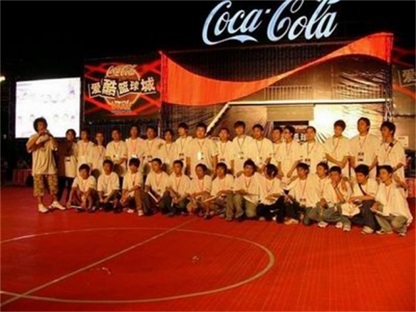 这款游戏火了19年，同类型网游竟没有一个能打的?-12.jpg